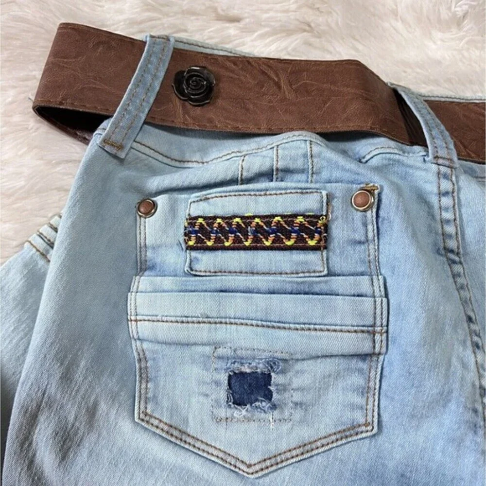 Bambu Women's Jeans‎ Stretch Skinny Destroyed Denim with Belt - 9 US 14 Colombia